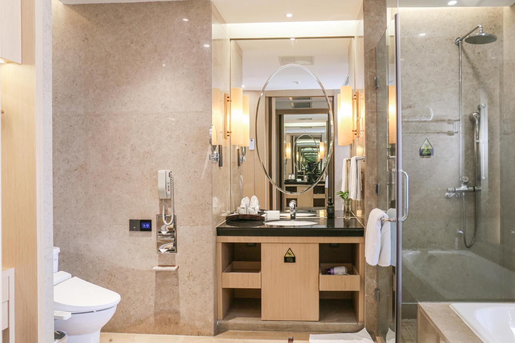 Отель Wanda Realm Xiamen North Bay Экстерьер фото